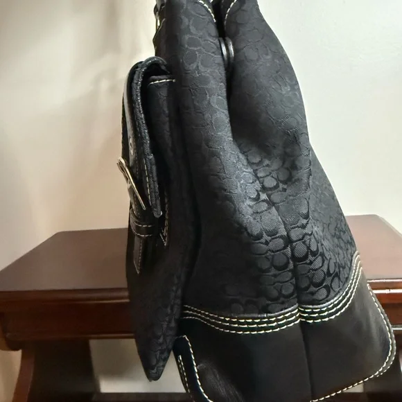 Coach SoHo Mini Signature and leather Women's Handbag tote - Picture 4 of 14